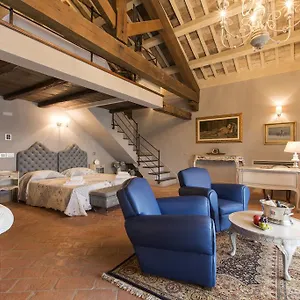 Le Bifore Bed & Breakfast